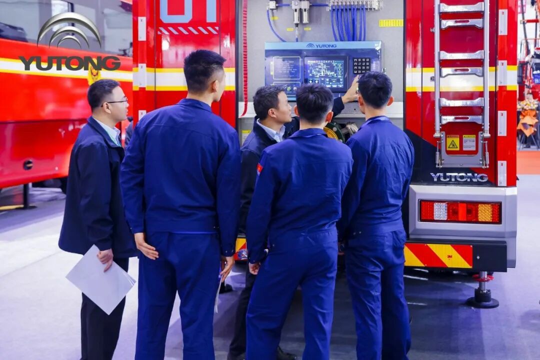 科技賦能實(shí)戰(zhàn)！宇通專用車亮相第二十一屆國(guó)際消防展