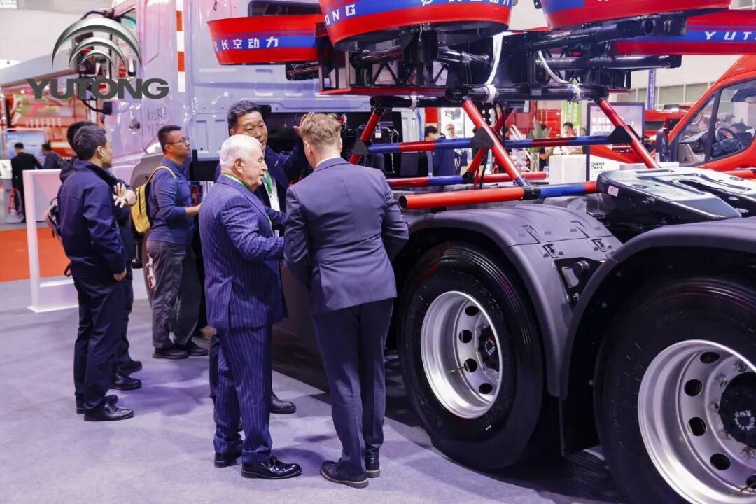 科技賦能實(shí)戰(zhàn)！宇通專用車亮相第二十一屆國(guó)際消防展