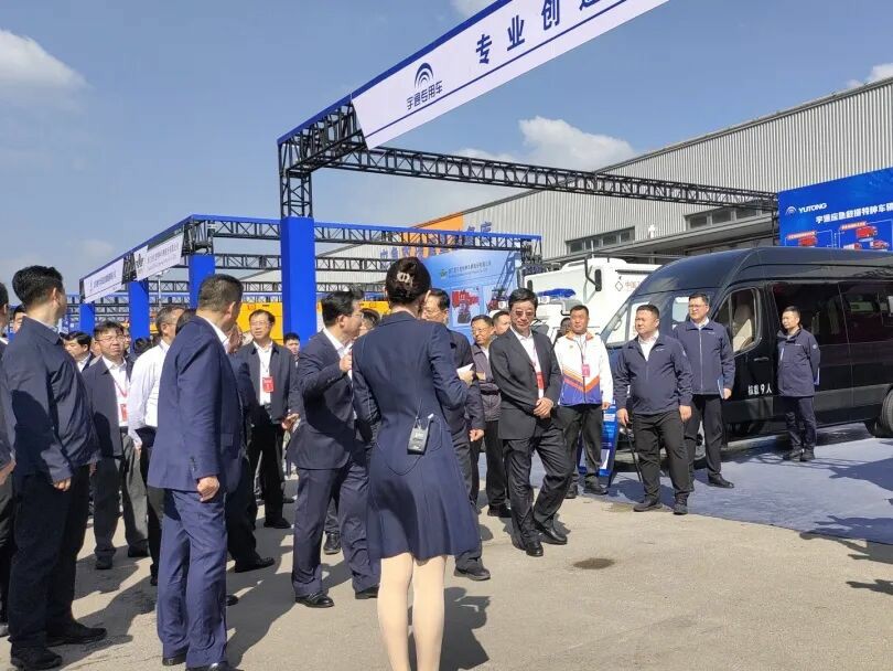 貼近實(shí)戰(zhàn)，高效保障！宇通專用車參加第十三屆全國(guó)礦山救援技能競(jìng)賽裝備展
