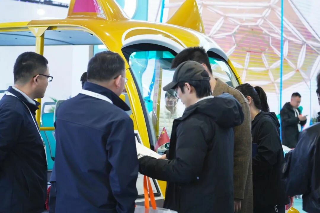 誠邀共赴 | 宇通專用車與您相約2025 中國(鄭州)旅游休閑娛樂產(chǎn)業(yè)博覽會(huì) 誠邀共赴 | 宇通專用車與您相約2025 中國(鄭州)旅游休閑娛樂產(chǎn)業(yè)博覽會(huì)