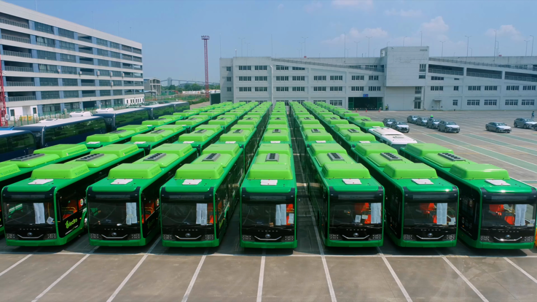 400輛批量交付！宇通新能源公交陸續(xù)奔赴巴基斯坦