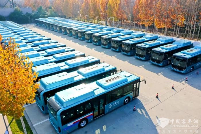 重慶公交運(yùn)營(yíng)再升級(jí) 427輛宇通純電公交助力構(gòu)建綠色交通體系