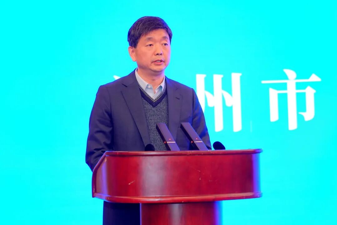 宇通向交建投交付200臺新能源輕卡并簽約500臺氫燃料訂單 圖片